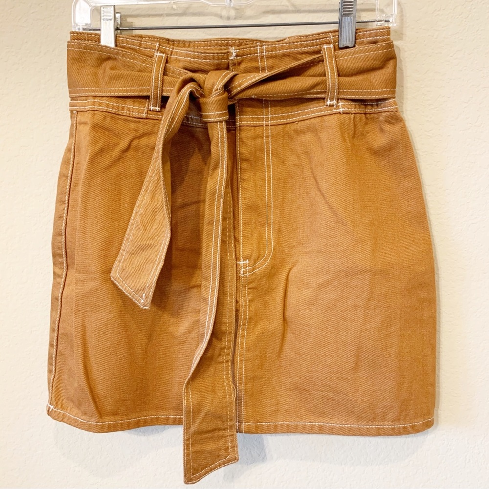 NWOT Forever 21 Brown Skirt with Zipper and Tie